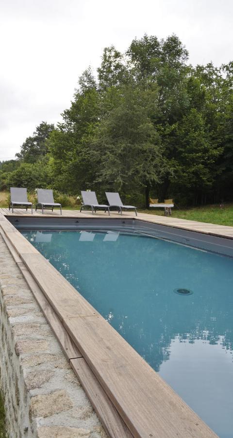 Une Pause En Correze Sarroux Eksteriør billede